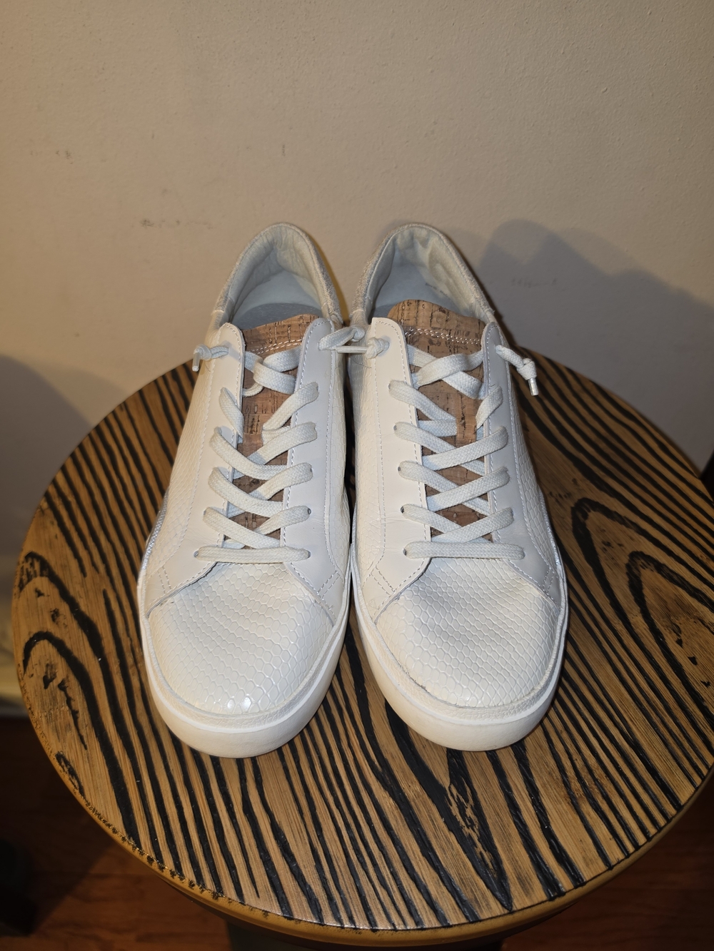 Dolce Vita Zina Sneakers